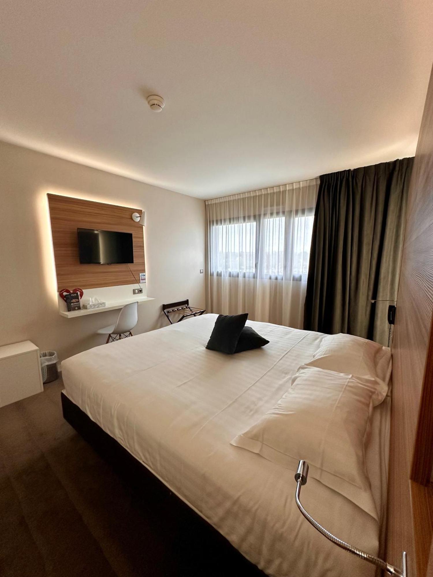 Brit Hotel & Spa Saint Brieuc Plérin Oda fotoğraf